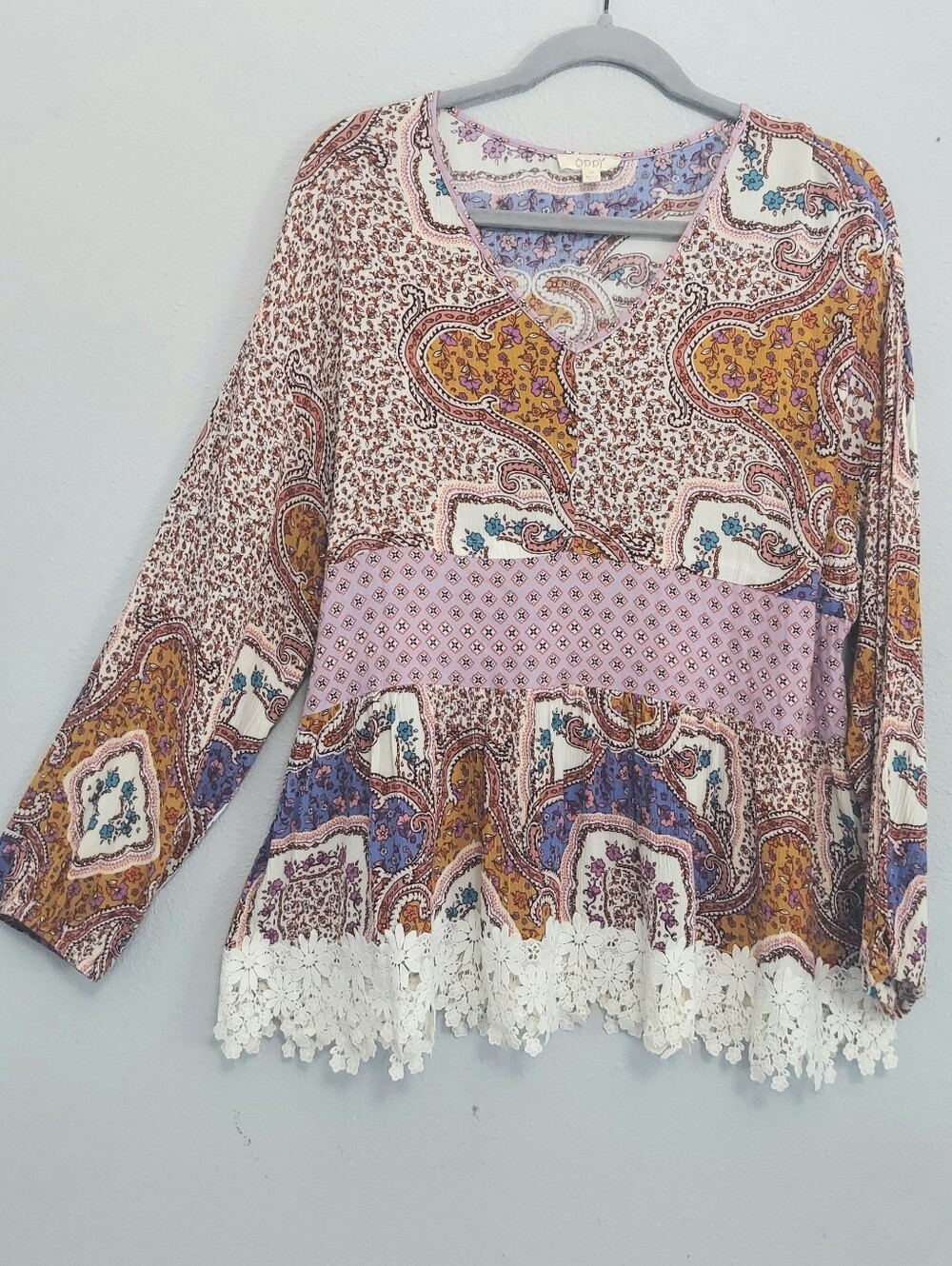 Oddi Patchwork Vneck Tunic Top With Floral Crochet Hem Medium